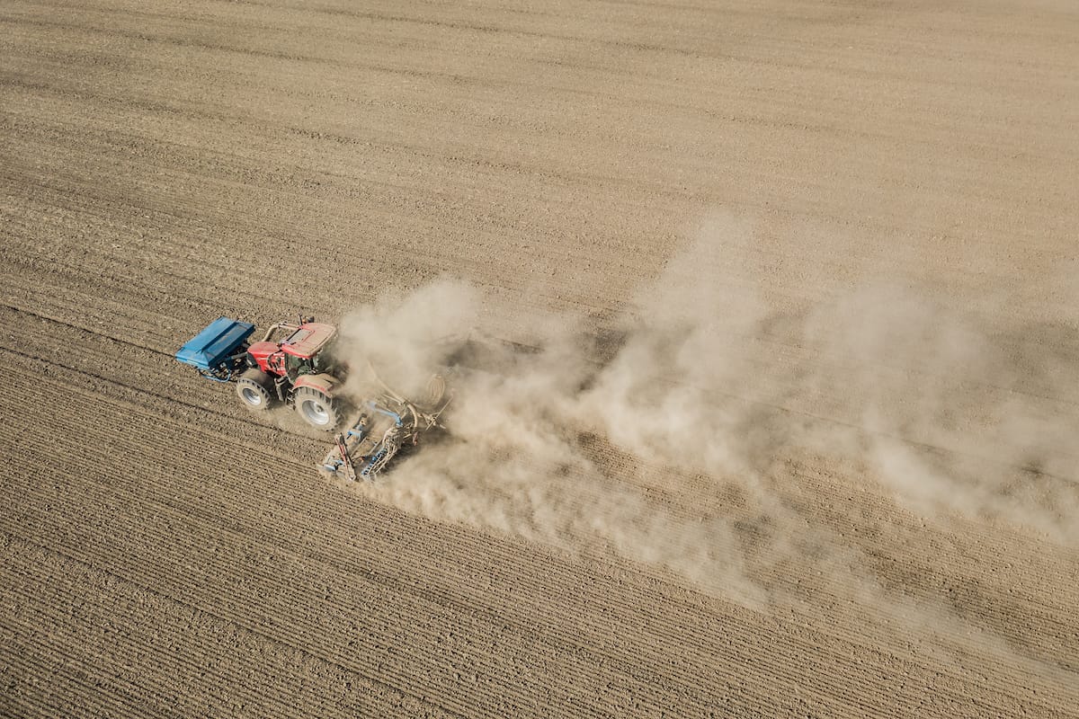 Changing cultivation methods can greatly reduce the adverse impact of wind erosion