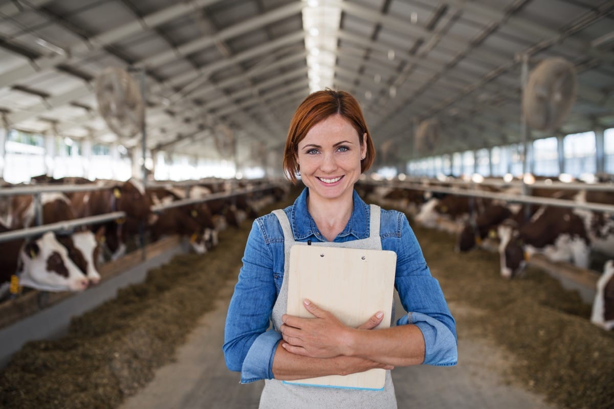 How to start your farm management career?